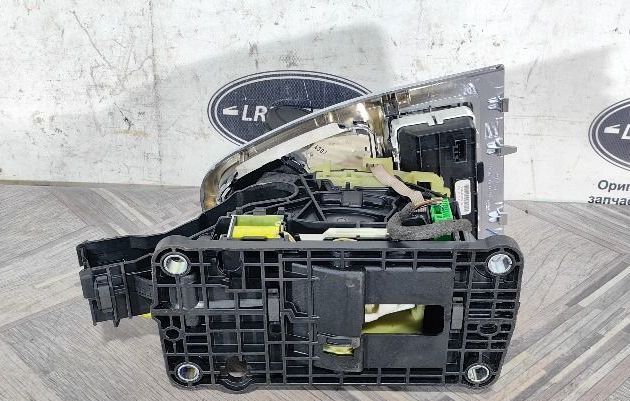 Селектор АКПП Land Rover Freelander 2 2.2 L359 LR002598