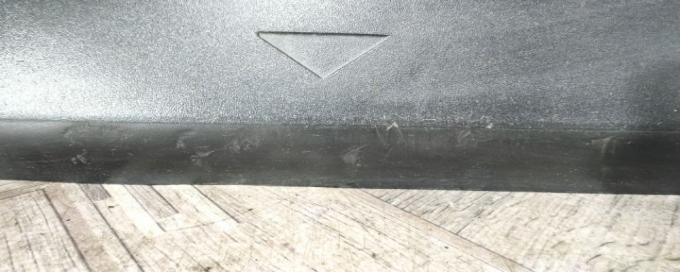 Молдинг правый задний Land Rover Freelander 2 LR001672