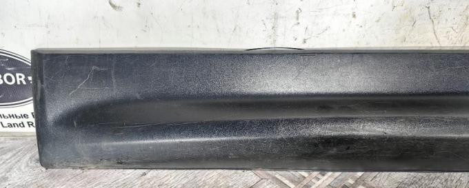 Молдинг передний левый  Range Rover Sport L320 DGP000212PCL