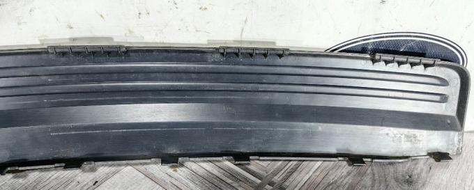 Накладка бампера заднего Land Rover Freelander 2 LR005751