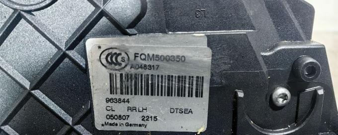 Замок двери задней левый Range Rover Sport L320 FQM500350
