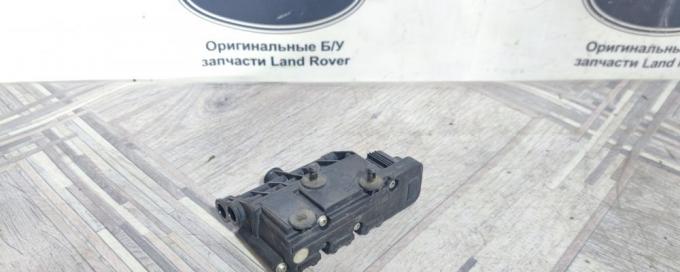 Блок клапанов передний Land Rover Sport L320 RVH000095