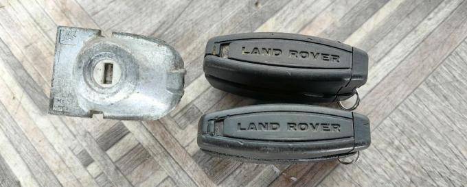 Ключ зажигания 2 шт Land Rover Freelander 2 2.2 LR013005