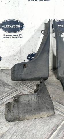 Брызговики Land Rover Freelander 2 2.2 LR003324