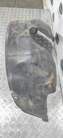 Подкрылок правый передний Land Rover Freelander 2 LR001553
