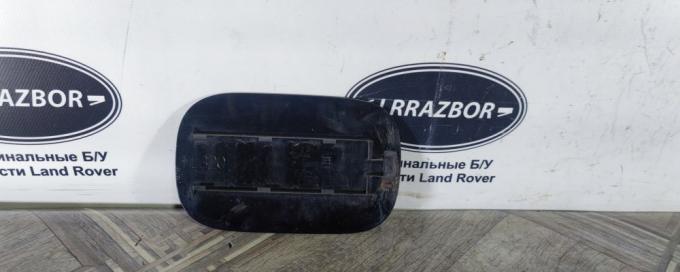 Крышка лючка Range Rover Sport L320 2005-2013 LR014044