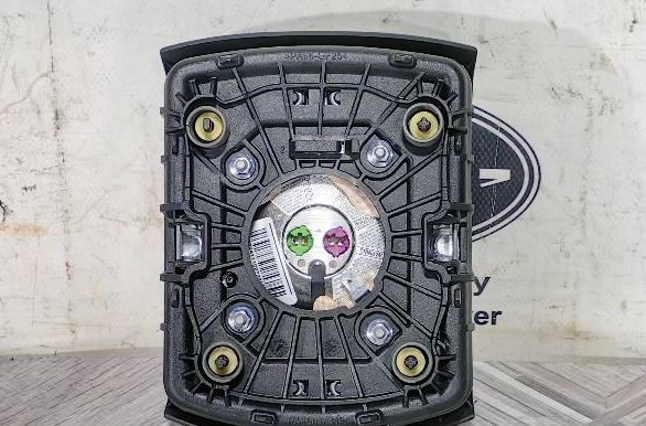 Подушка в руль идеал Land Rover Freelander 2 L359 LR023192