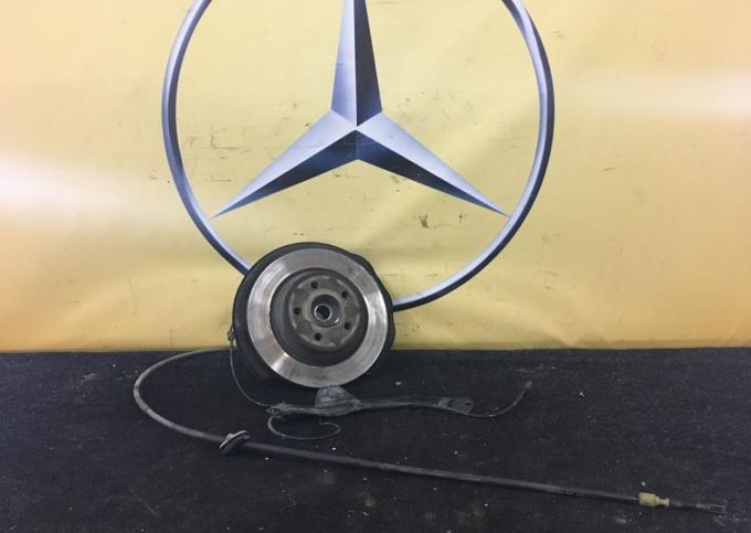 Кулак Mercedes W219 A2113508308