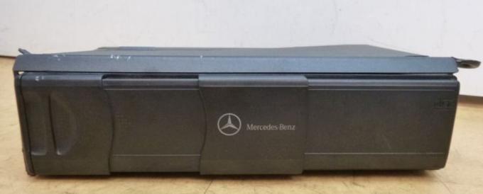 CD Чейнджер Mercedes W203 A2038209089