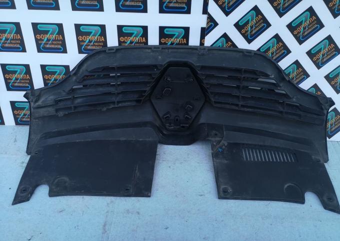 Решетка радиатора Renault Logan 2 2012-2018 623105727R