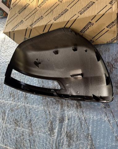 Крышка зеркала левая Toyota Land Cruiser 200 2012 87945-60050
