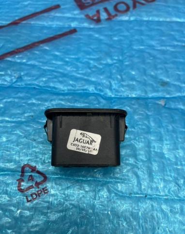 Кнопка открывания багажника Range Rover 4 L405 201 LR040339