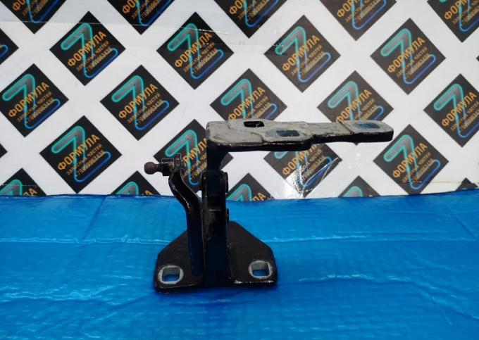 Петля двери багажника Левая Range Rover 4 L405 CPLA429A15A