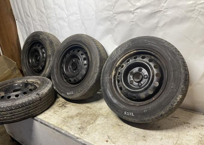 Комплект колес 195/65R15 Kia ceed