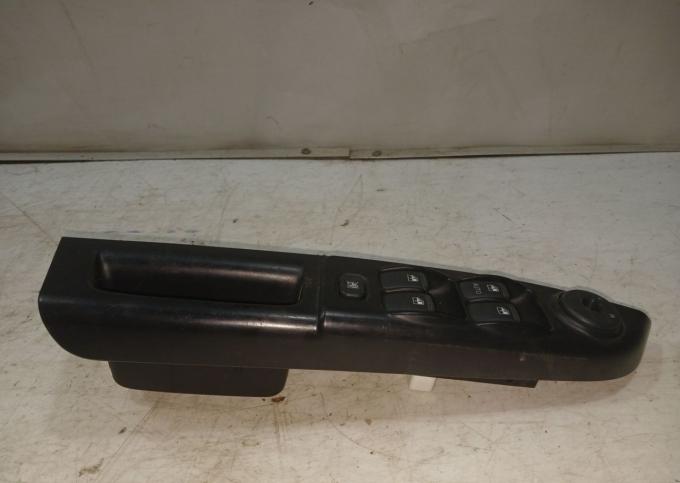 Блок управления Hyundai Getz 2006-2011 935701C110