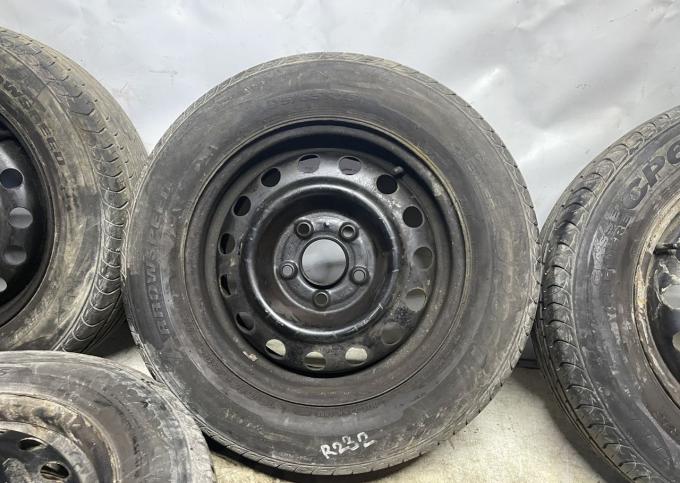 Комплект колес 195/65R15 Kia ceed