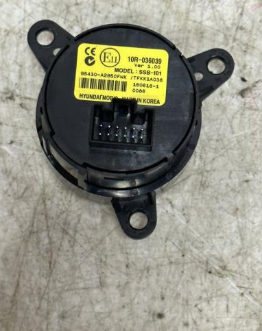 Переключатель start - stop Kia Ceed 2 JD 2012-2018 95430A2950