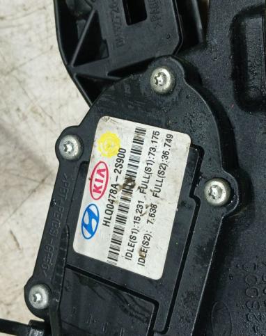 Педаль газа.Hyundai Ix 35 2013-2015 327002S910