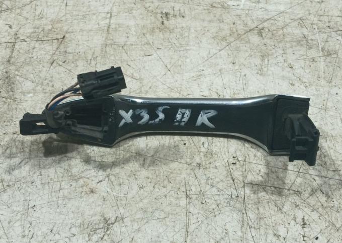 Ручка двери левая передняя.Hyundai Ix 35 2013-2015 826512S720