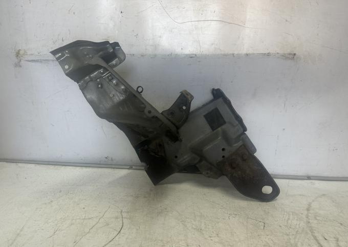 Лонжерон передний правый Hyundai i30 1 2007-2010 6460022R900