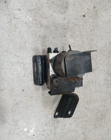 Блок ABS Kia Sorento 2009-2012 589102P900