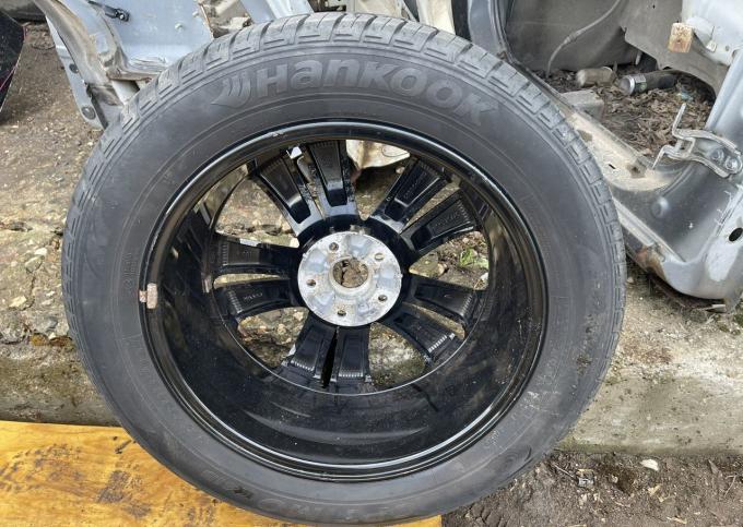 Колеса одна 235/55R18 kia Sportage 52910-3U300