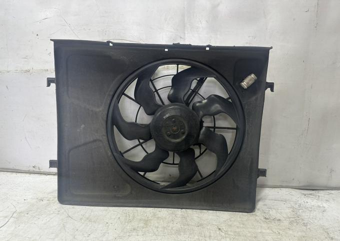 Вентилятор охлождения Hyundai i30 1 2007-2010 253802R050