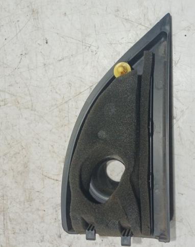 Накладка двери передняя. Hyundai Getz 2005-2011 876600B000