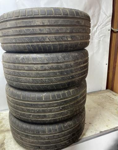 Колеса комплект Kia 225/55 R17