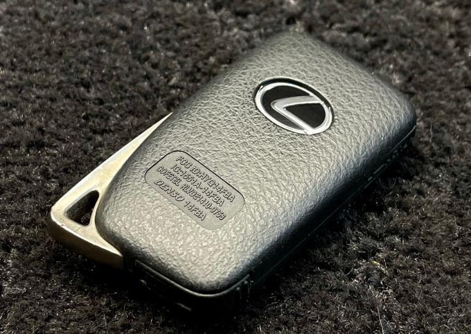 Ключ Lexus GS4 NX RC IS3 LS4 ES6 Smart Key
