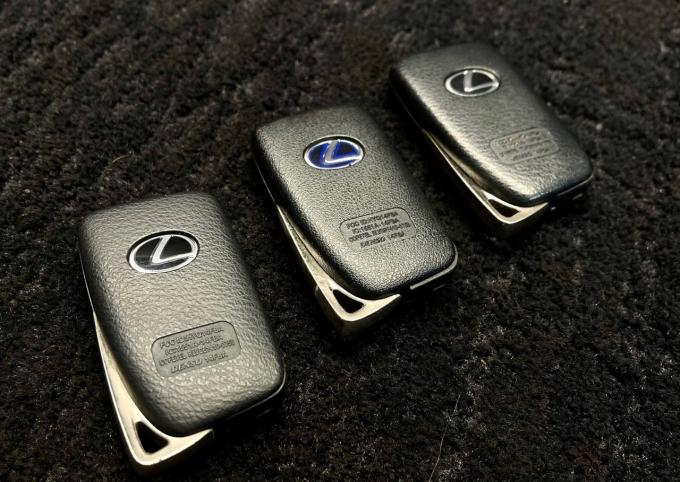 Ключ Lexus GS4 NX RC IS3 LS4 ES6 Smart Key