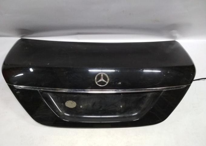 Крышка багажника Mercedes w221 A2217500275
