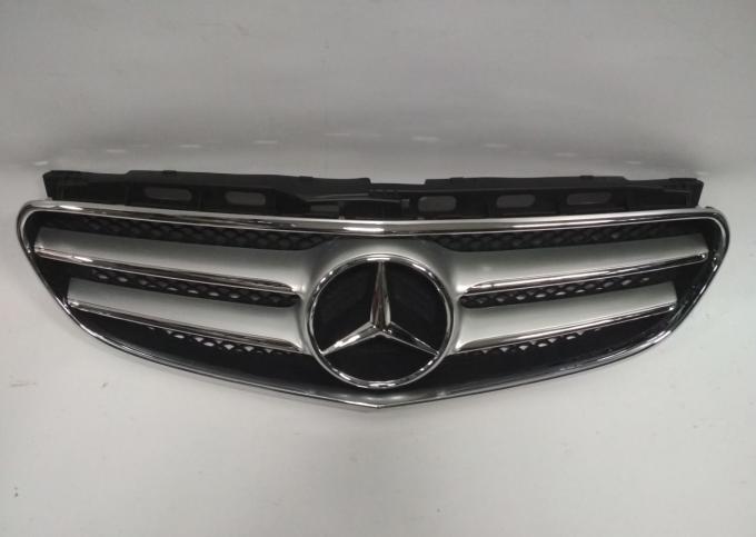 Решетка радиатора mercedes w212 рейсталинг 2128850822