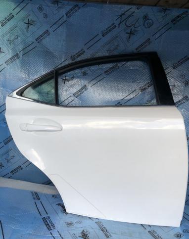 Задняя правая дверь, белая Lexus IS 3 2013-2019 67003-53070