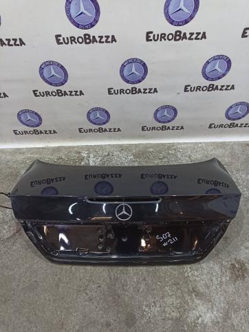 Крышка багажника Mercedes W211 2117500075