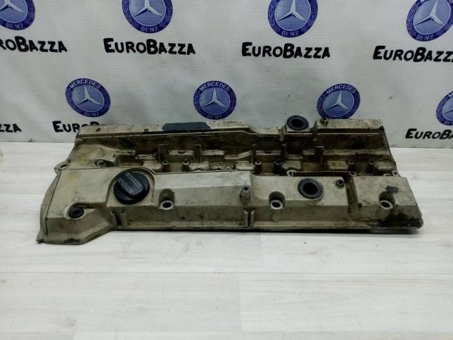 Крышка клапанов Mercedes М104 A1040101830