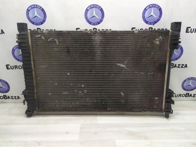 Радиатора основной Mercedes W203 A2035000503