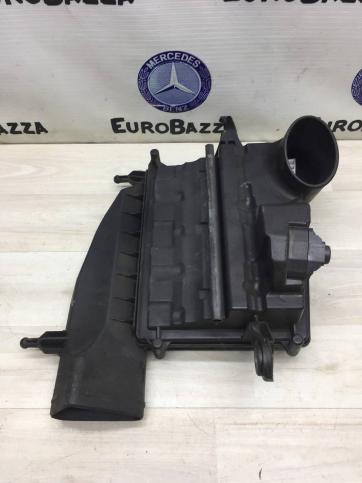 Корпус воздушного фильтра Mercedes Om642 6420940304