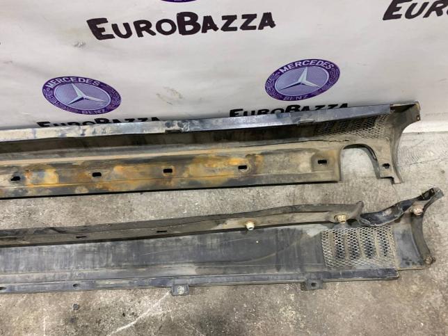 Накладка порога пластиковая Mercedes W220 Lorinser 2205406407