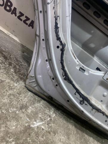 Дверь задняя левая Mercedes W203 A2037300105