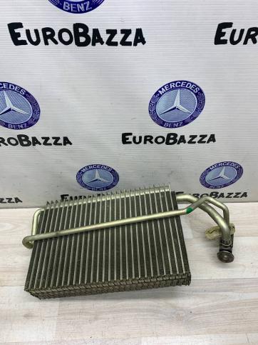 Испаритель кондиционера Mercedes W211 A2118300158