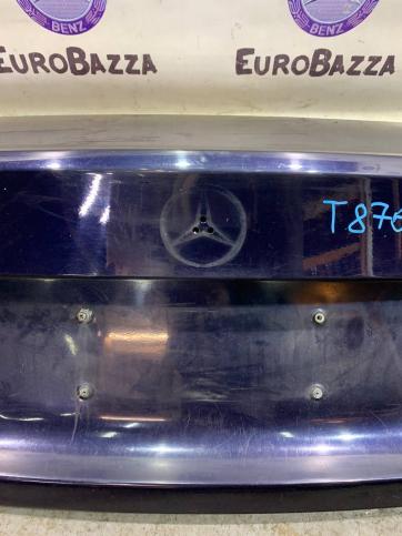 Крышка багажника Mercedes W204 2047500075