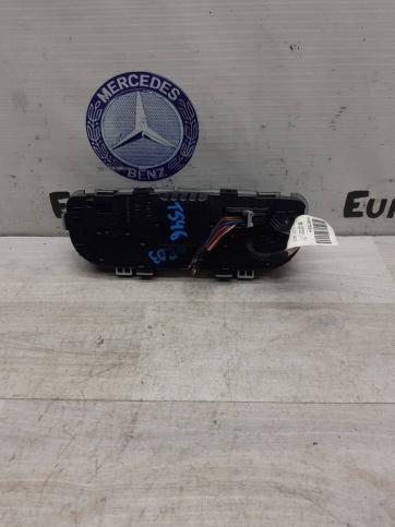 Блок климат контроля Mercedes W203 A2098300085