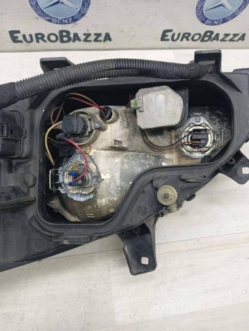 Фара правая Mercedes W639 Vito 6398202461