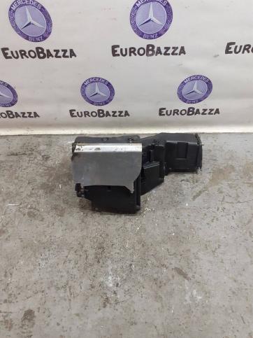 Корпус блока предохранителей Mercedes W163 A1635400224