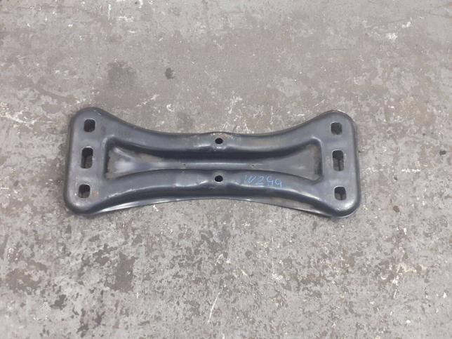 Кронштейн опоры АКПП Mercedes R230 2302420001