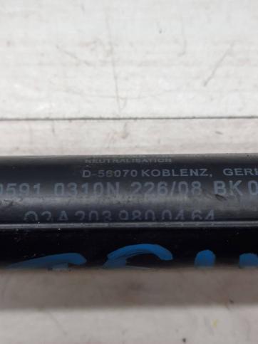 Амортизатор капота Mercedes W203 A2039800664