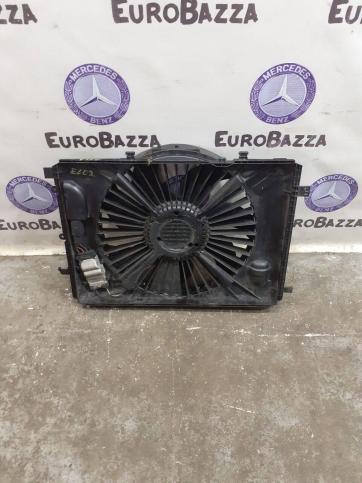 Вентилятор основного радиатора Mercedes W212 A2045000393
