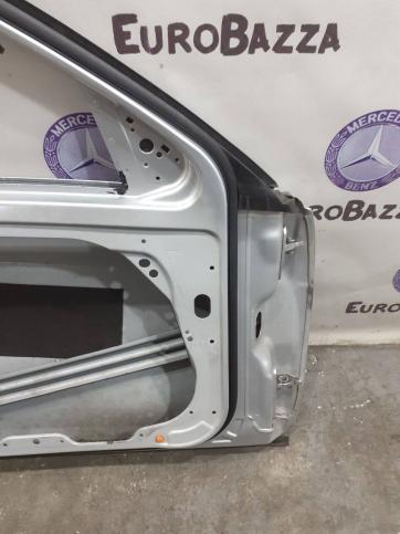 Дверь передняя левая Mercedes W204 A2047200105