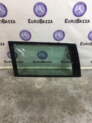 Форточка задняя левая Mercedes W638 Vito A6386701212